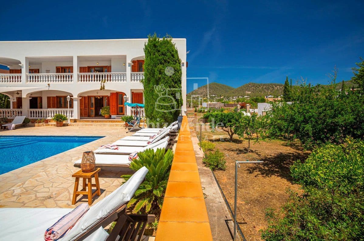 5 soveværelse Villa til leje i Sant Jordi de Ses Salines med swimmingpool garage - € 6.000 (Ref: 9041757)