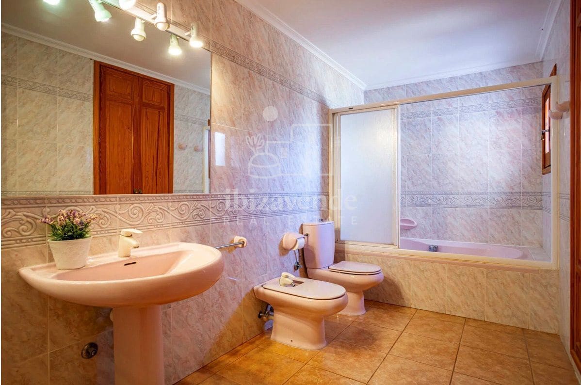 5 soveværelse Villa til leje i Sant Jordi de Ses Salines med swimmingpool garage - € 6.000 (Ref: 9041757)