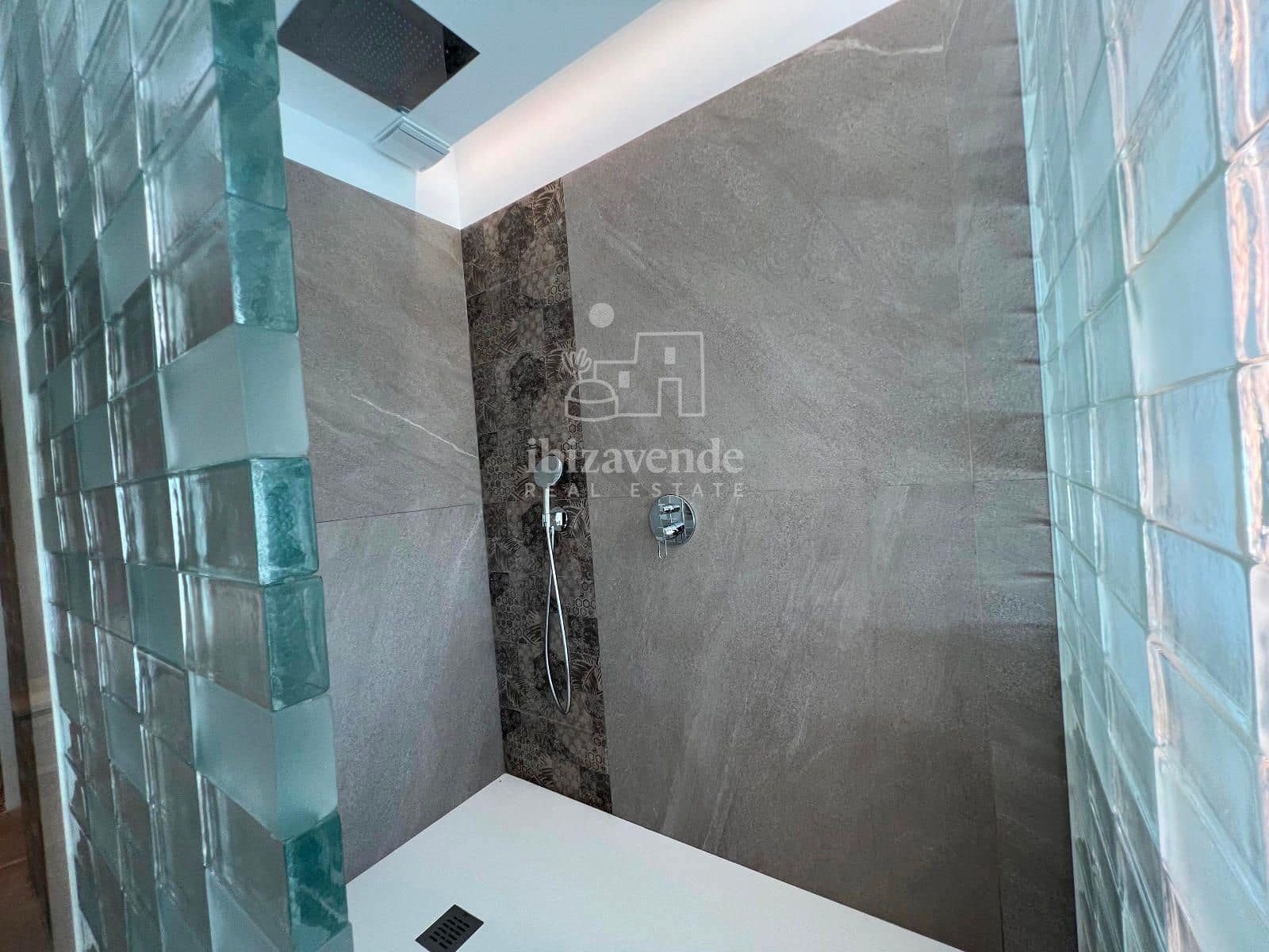 5 soverom Villa til salgs i San Jose / Sant Josep de Sa Talaia med svømmebasseng garasje - € 16 000 000 (Ref: 9041758)