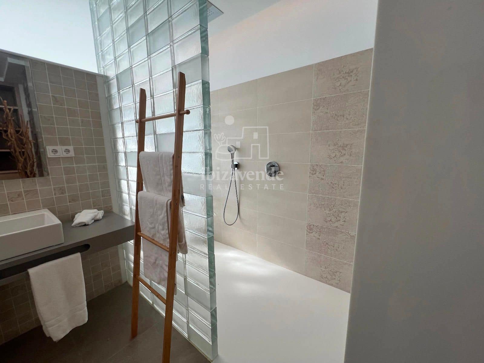 5 soverom Villa til salgs i San Jose / Sant Josep de Sa Talaia med svømmebasseng garasje - € 16 000 000 (Ref: 9041758)