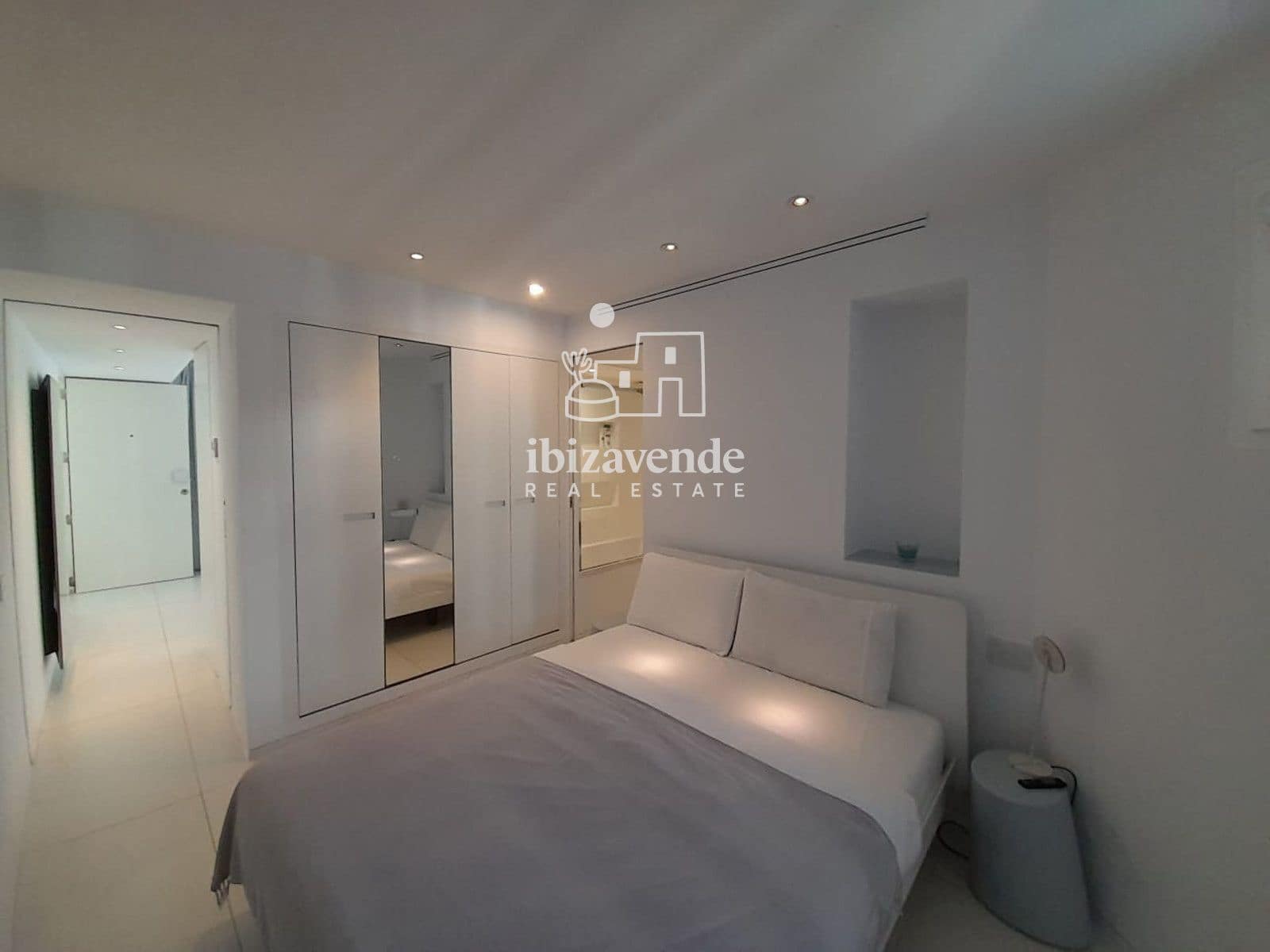 1 bedroom Flat for sale in Ibiza / Eivissa town with pool - € 521,750 (Ref: 9041759)