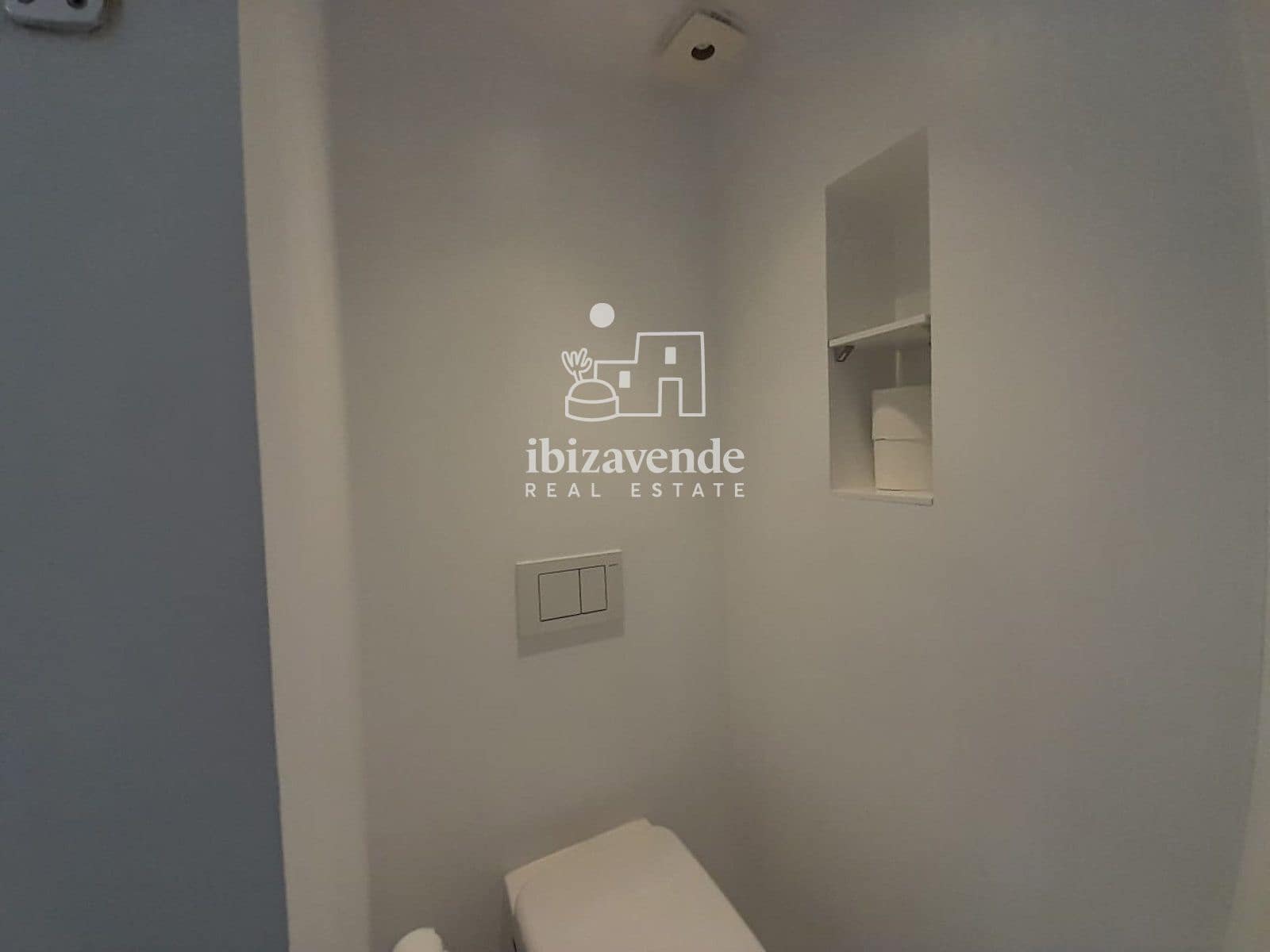 1 bedroom Flat for sale in Ibiza / Eivissa town with pool - € 521,750 (Ref: 9041759)