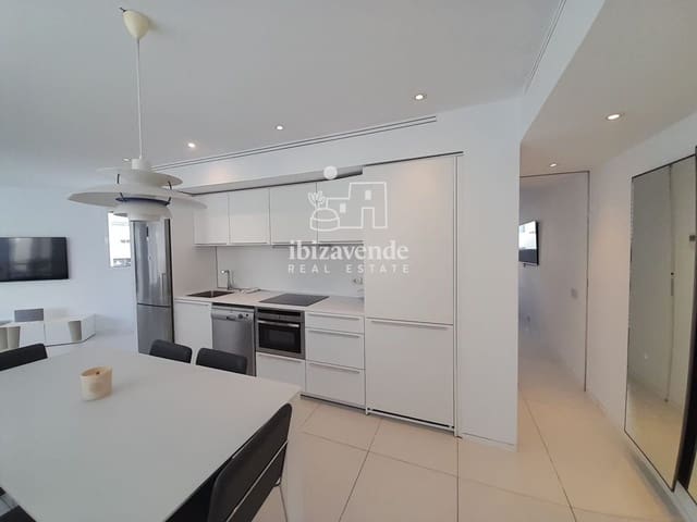 1 slaapkamer Flat te koop in Ibiza dorp met zwembad - € 521.750 (Ref: 9041759)