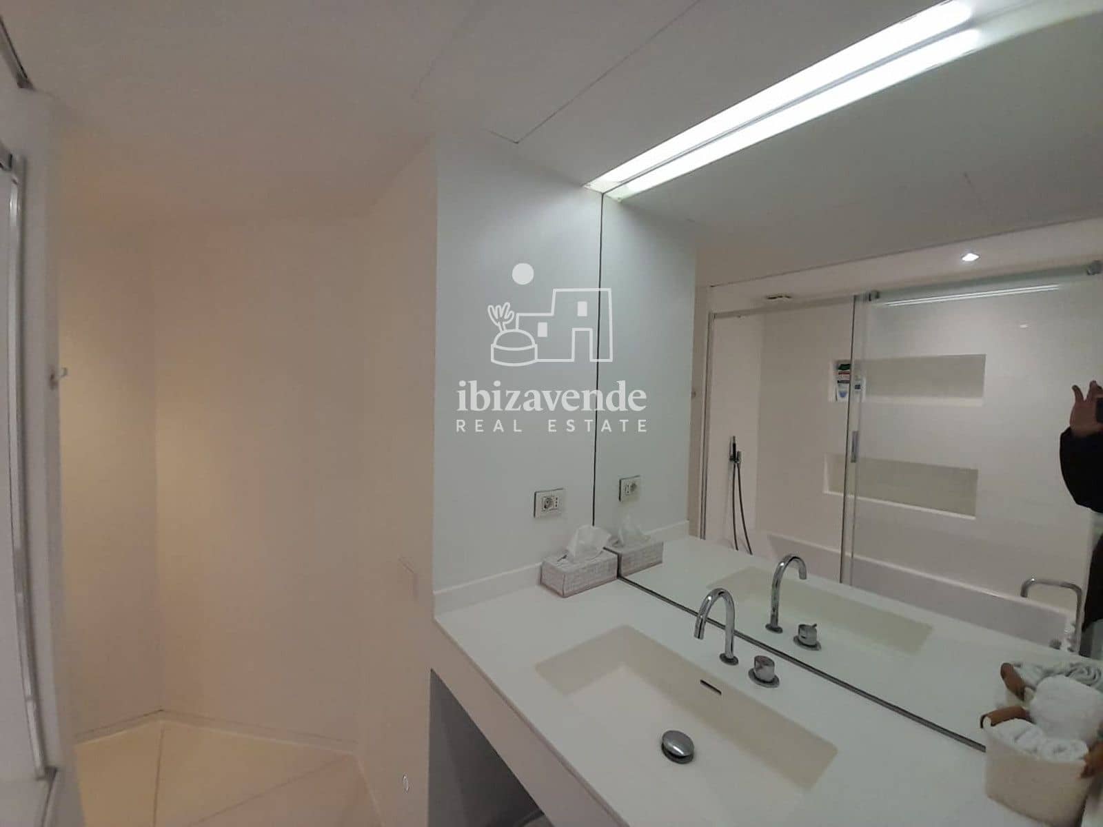 1 bedroom Flat for sale in Ibiza / Eivissa town with pool - € 521,750 (Ref: 9041759)