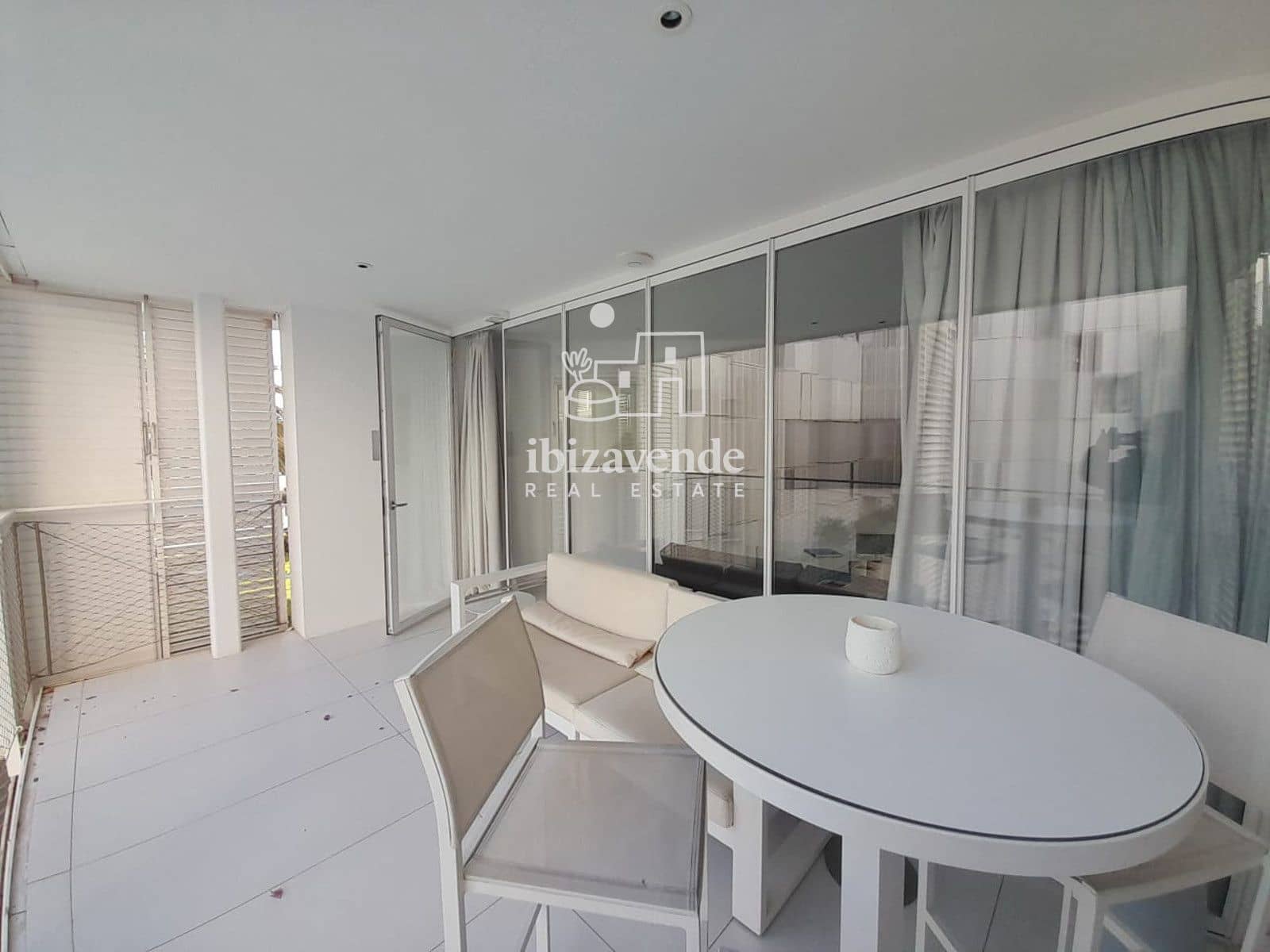 1 bedroom Flat for sale in Ibiza / Eivissa town with pool - € 521,750 (Ref: 9041759)