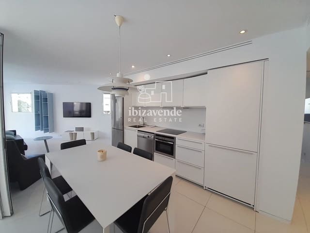 1 slaapkamer Flat te koop in Ibiza dorp met zwembad - € 521.750 (Ref: 9041759)