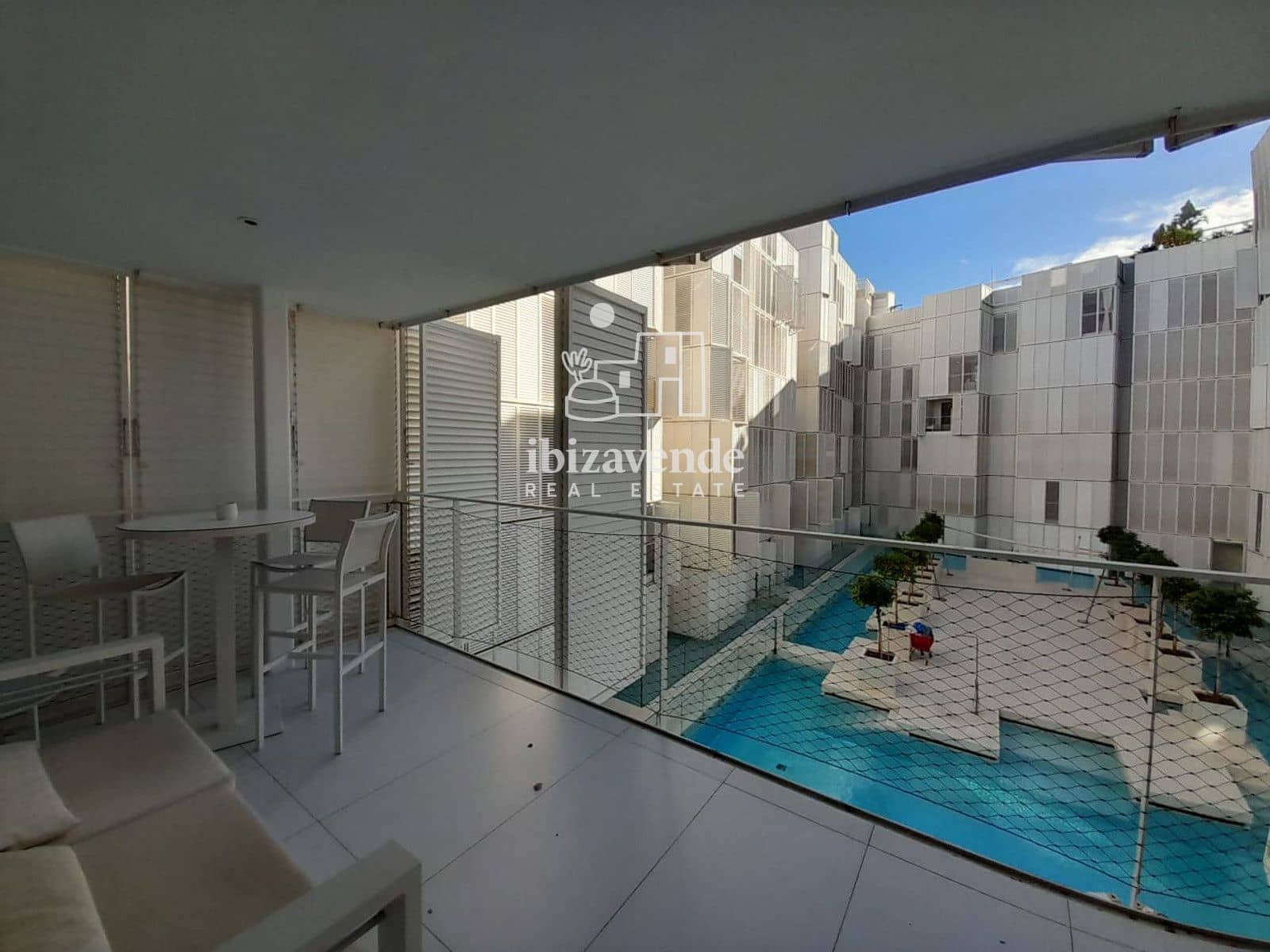 1 bedroom Flat for sale in Ibiza / Eivissa town with pool - € 521,750 (Ref: 9041759)