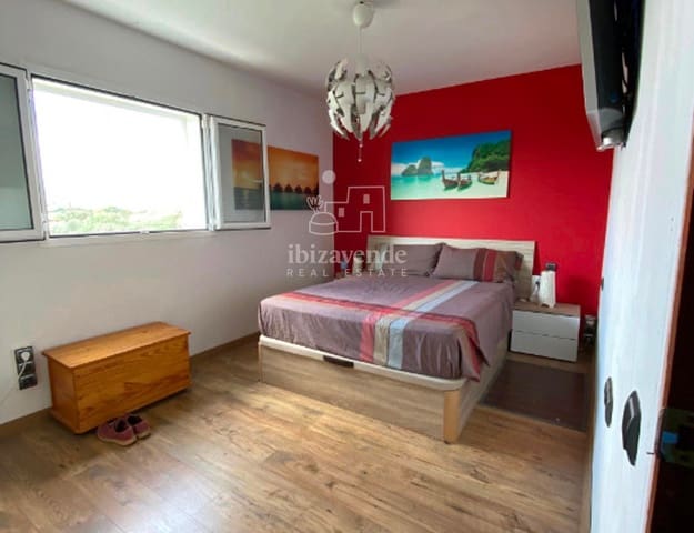 Piso de 3 habitaciones en Nuestra Señora de Jesus, Santa Eulalia / Santa Eularia en venta con garaje - 520.000 € (Ref: 9041765)