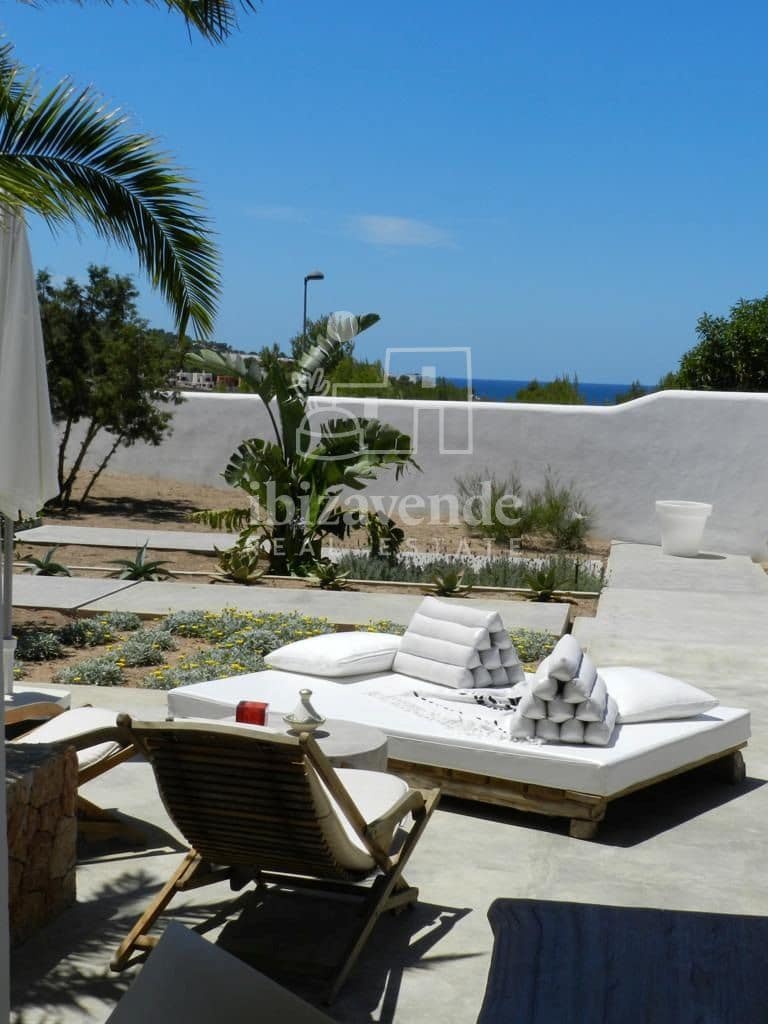 4 soveværelse Villa til salg i Cala Tarida med swimmingpool garage - € 1.950.000 (Ref: 9041768)