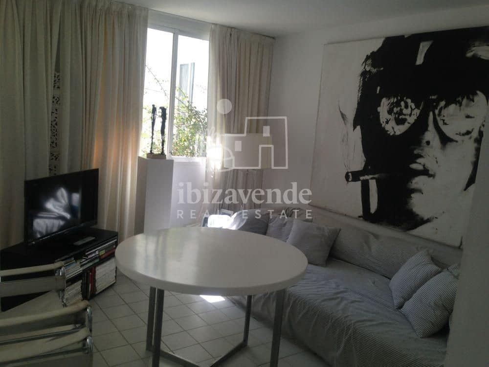Appartement de 2 chambres à louer à Ibiza ville avec piscine garage - 2 500 € (Ref: 9041779)