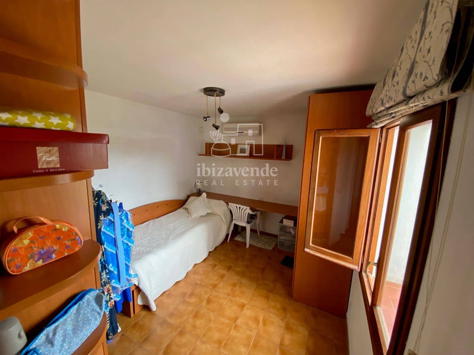 4 soveværelse Villa til salg i Sant Agusti des Vedra med garage - € 2.300.000 (Ref: 9041782)