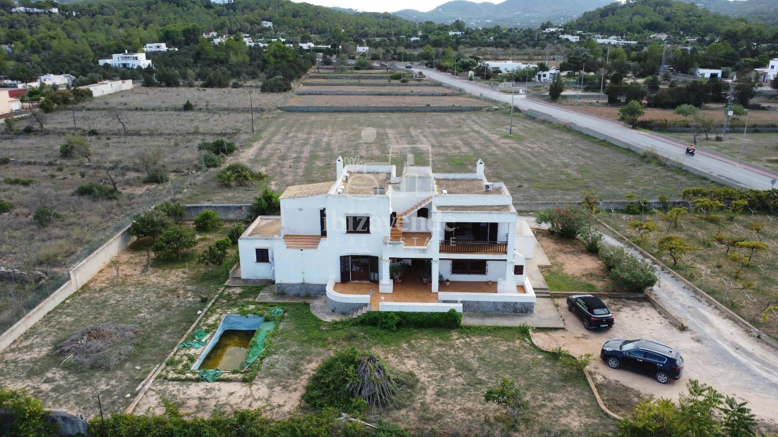 4 soveværelse Villa til salg i Sant Agusti des Vedra med garage - € 2.300.000 (Ref: 9041782)