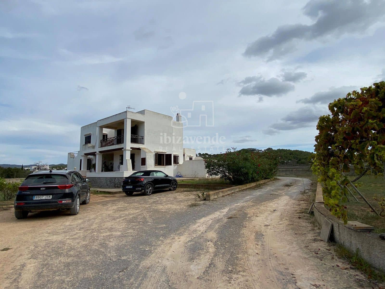 4 soveværelse Villa til salg i Sant Agusti des Vedra med garage - € 2.300.000 (Ref: 9041782)