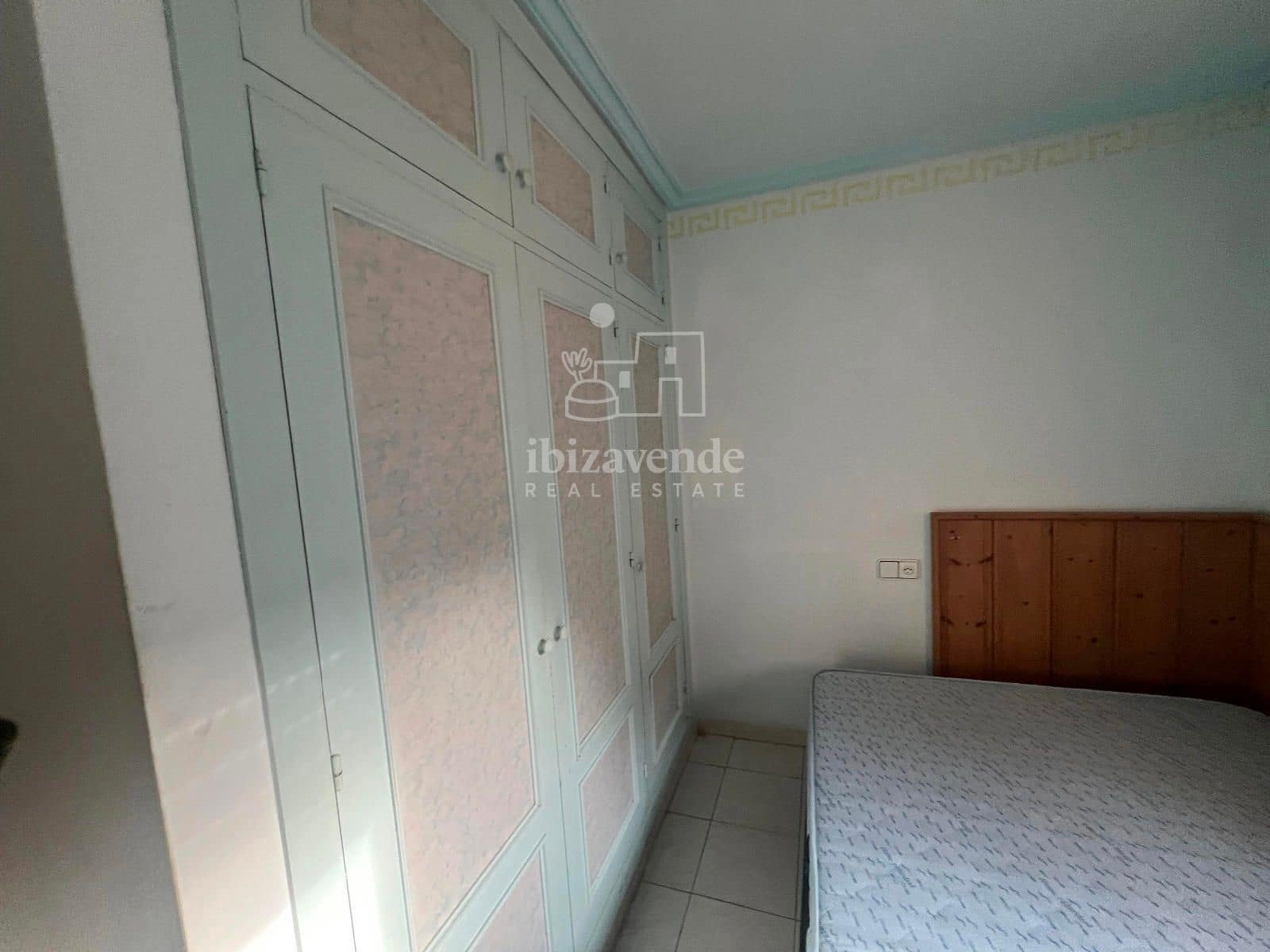 3 soveværelse Lejlighed til leje i Ibiza by - € 4.500 (Ref: 9041790)