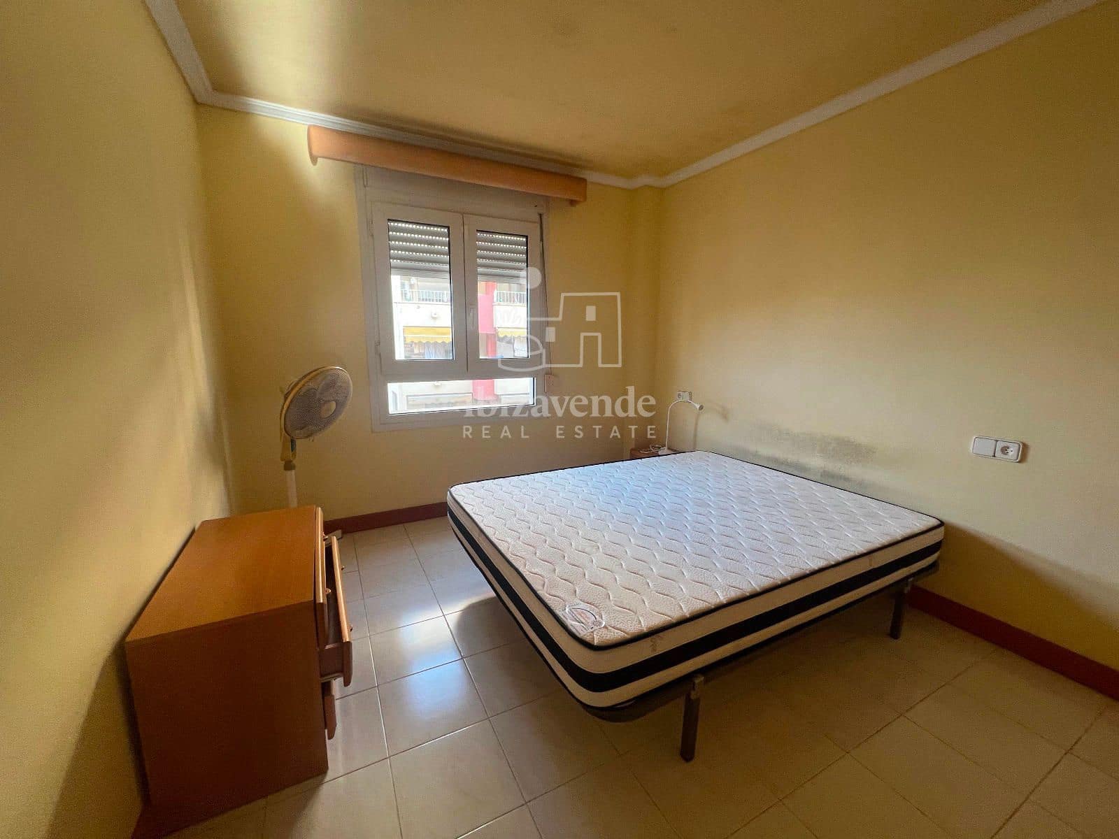 3 soveværelse Lejlighed til leje i Ibiza by - € 4.500 (Ref: 9041790)