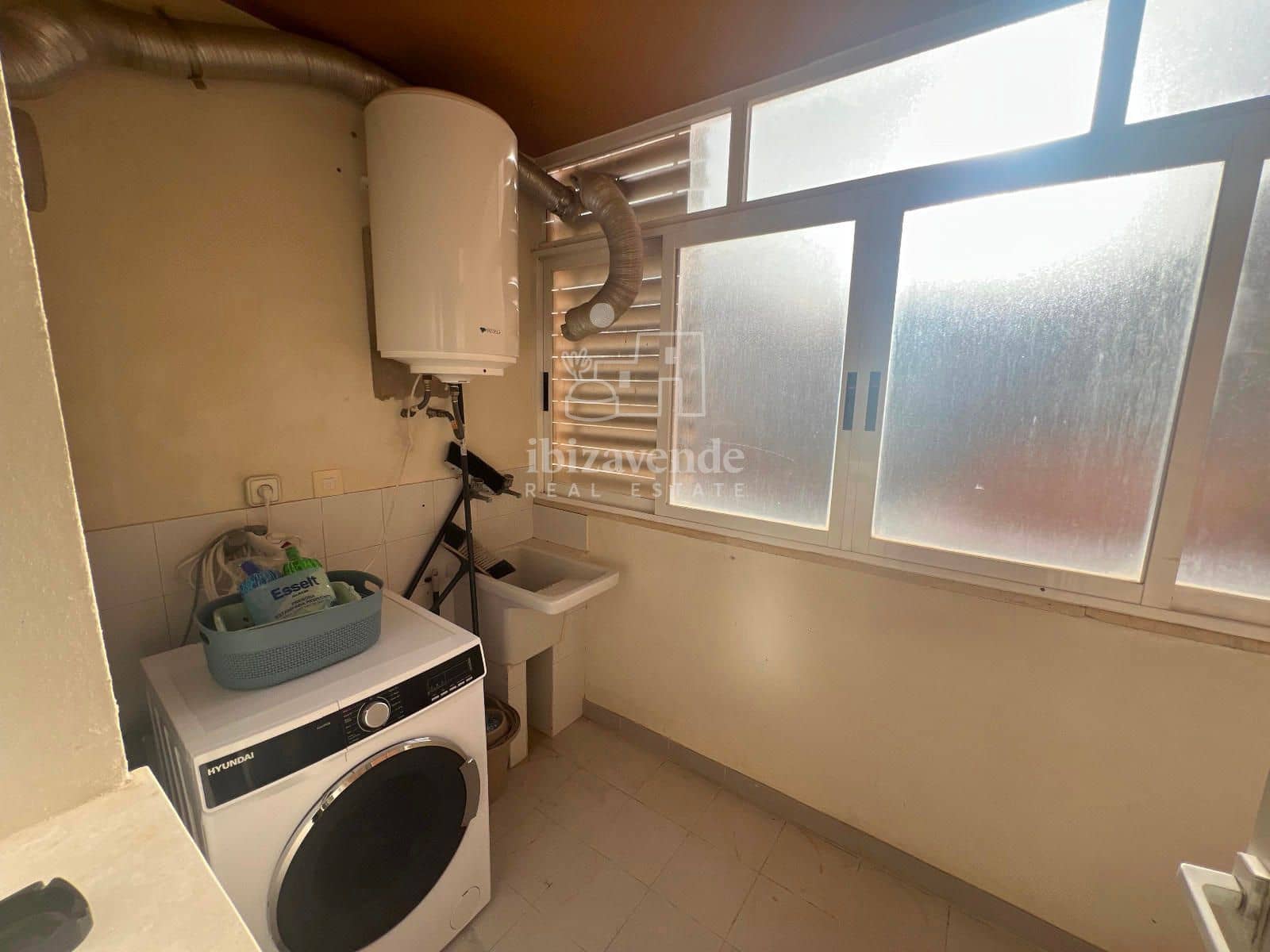 3 soveværelse Lejlighed til leje i Ibiza by - € 4.500 (Ref: 9041790)