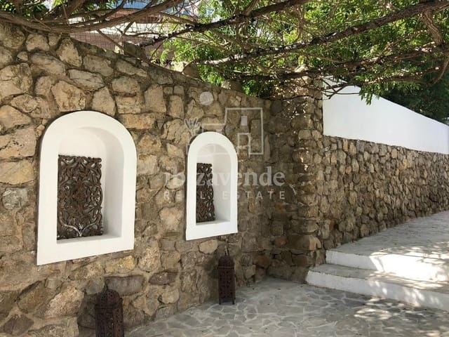 4 chambre Villa/Maison à vendre à Cala Molí, San Jose / Sant Josep de Sa Talaia avec piscine garage - 3 720 000 € (Ref: 9041791)