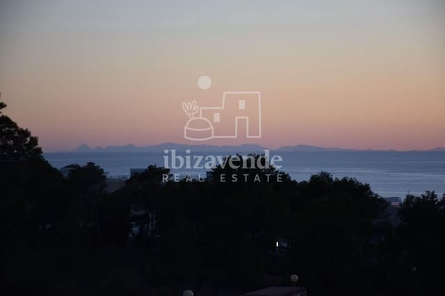 3 soverom Villa til salgs i Cala Tarida, San Jose / Sant Josep de Sa Talaia med svømmebasseng garasje - € 795 000 (Ref: 9041792)