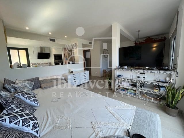 3 soverom Villa til salgs i Cala Tarida, San Jose / Sant Josep de Sa Talaia med svømmebasseng garasje - € 795 000 (Ref: 9041792)