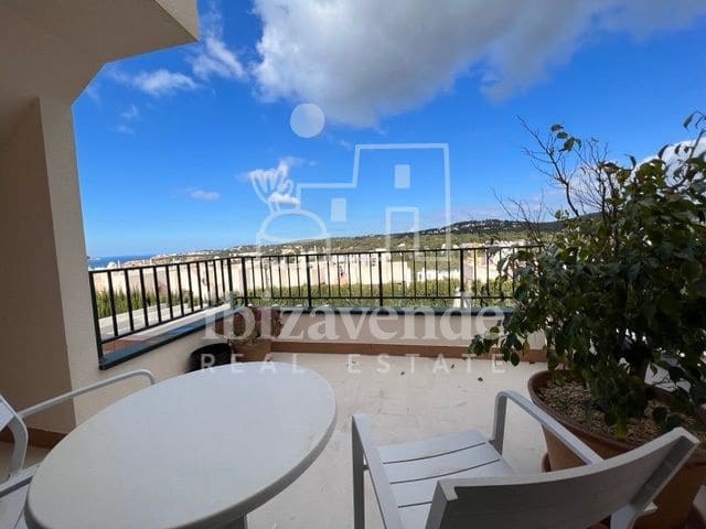 3 soverom Villa til salgs i Cala Tarida med svømmebasseng garasje - € 795 000 (Ref: 9041792)