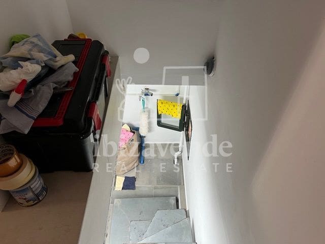 3 soverom Villa til salgs i Cala Tarida med svømmebasseng garasje - € 795 000 (Ref: 9041792)