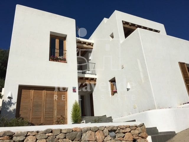 3 soverom Villa til salgs i Sant Agusti des Vedra, San Jose / Sant Josep de Sa Talaia med garasje - € 1 725 000 (Ref: 9041793)