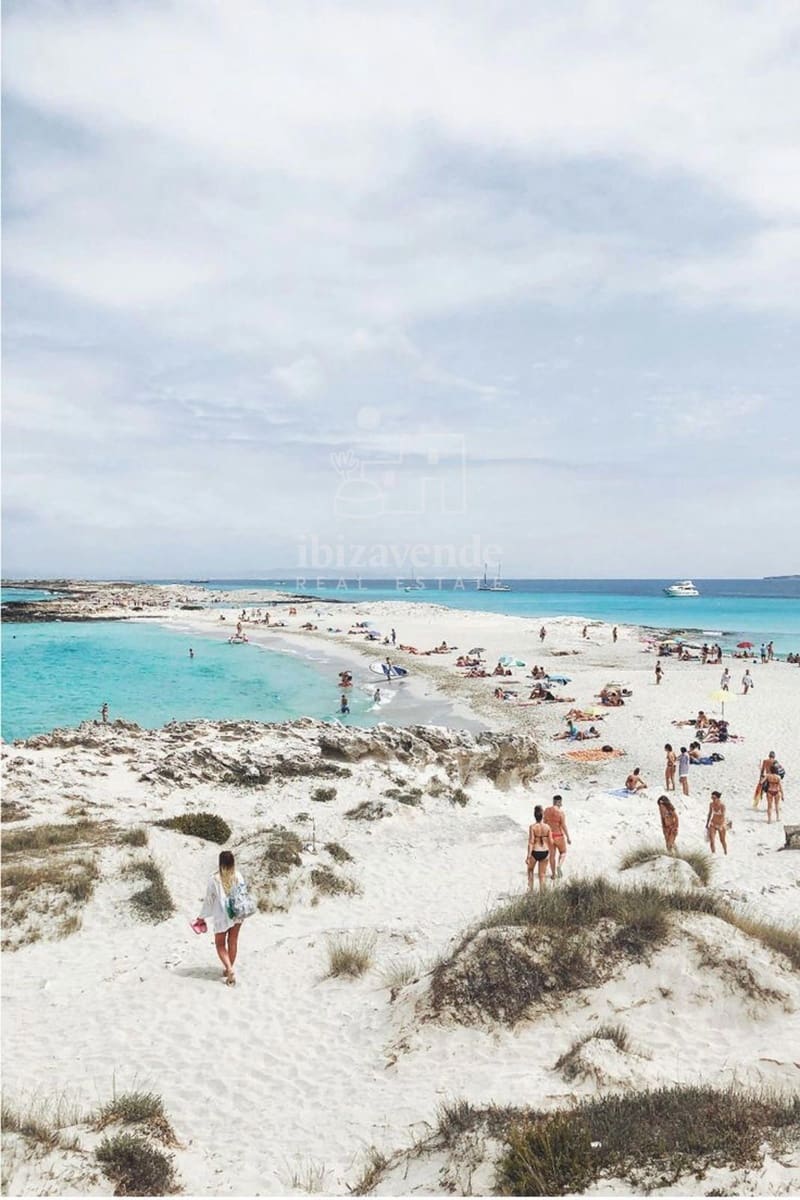 3 soverom Villa til salgs i Formentera kommune med garasje - € 4 800 000 (Ref: 9041797)