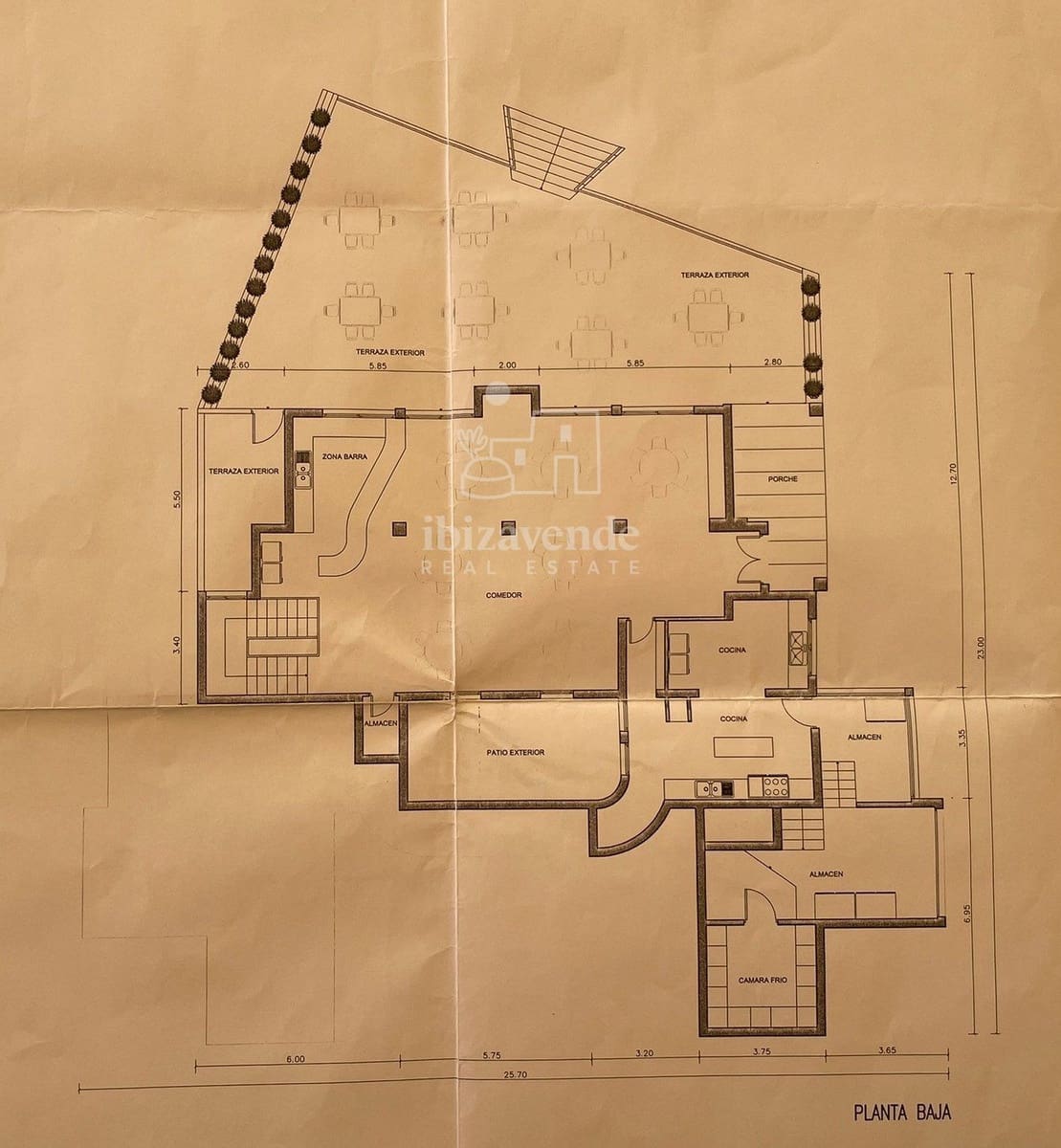 Restaurant/Bar til salgs i Playa d'en Bossa med garasje - € 2 300 000 (Ref: 9041802)