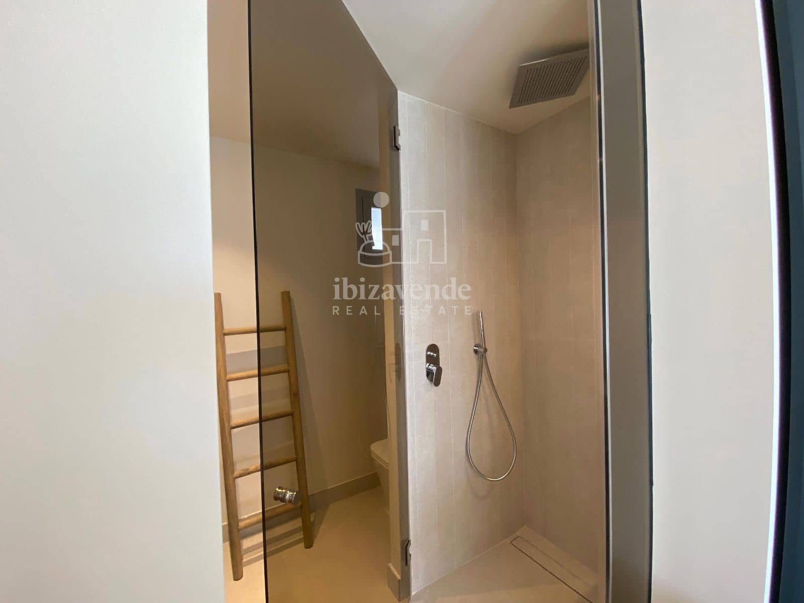 2 camera da letto Appartamento in vendita in Cala Gracio con piscina garage - 780.000 € (Rif: 9049814)