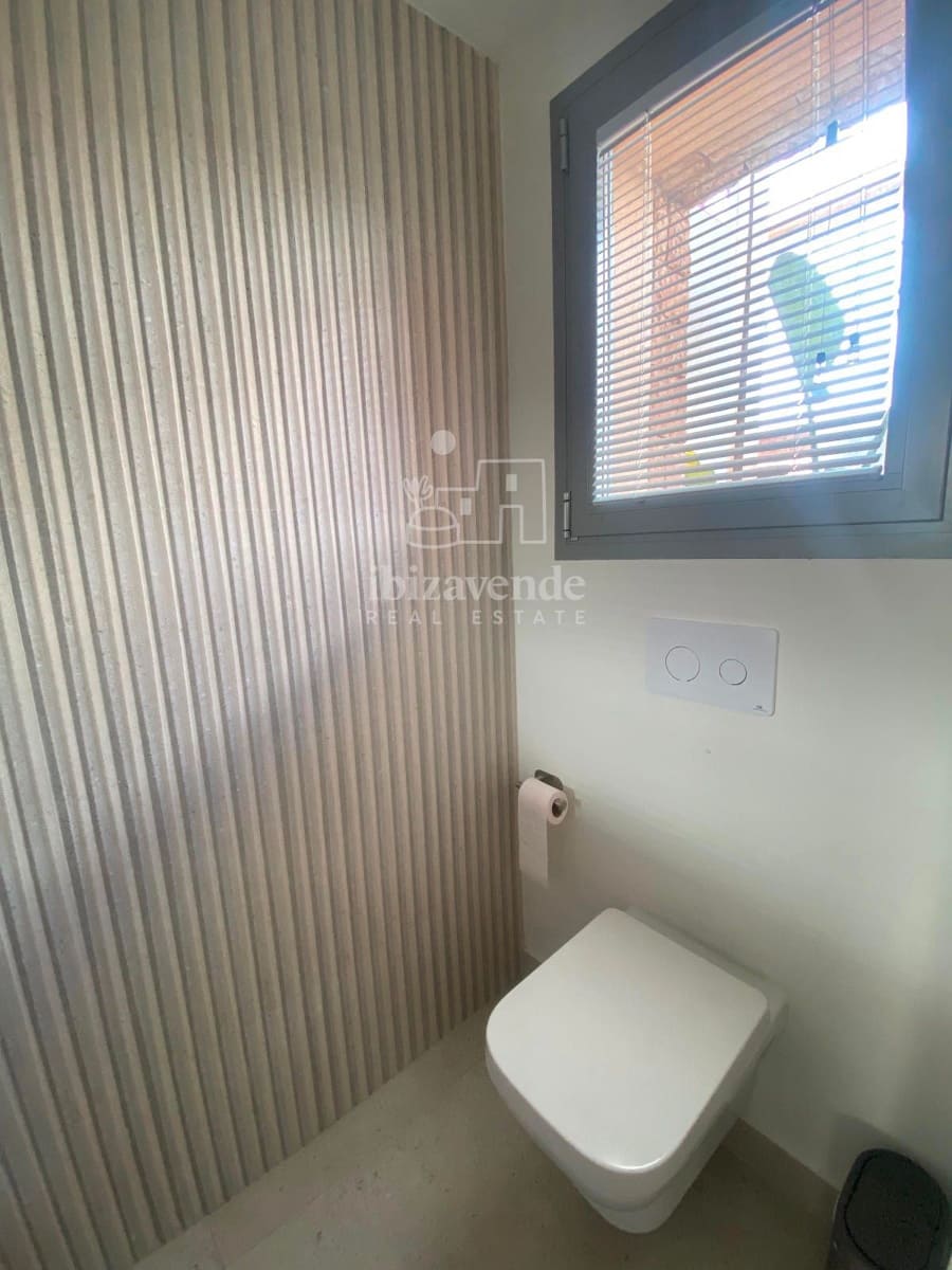 3 bedroom Townhouse for rent in Sant Antoni de Portmany with pool garage - € 9,500 (Ref: 9086084)