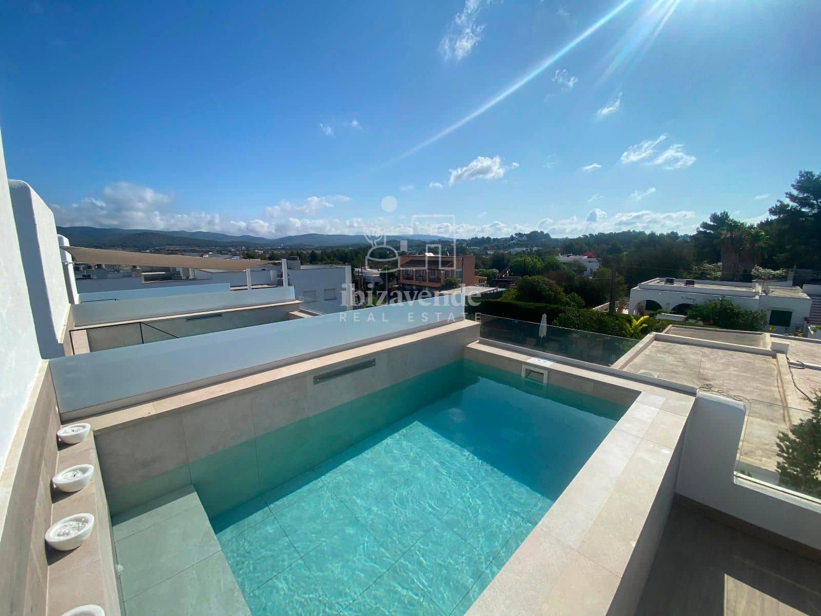 3 soveværelse Byhus til leje i Sant Antoni de Portmany med swimmingpool garage - € 6.500 (Ref: 9086084)