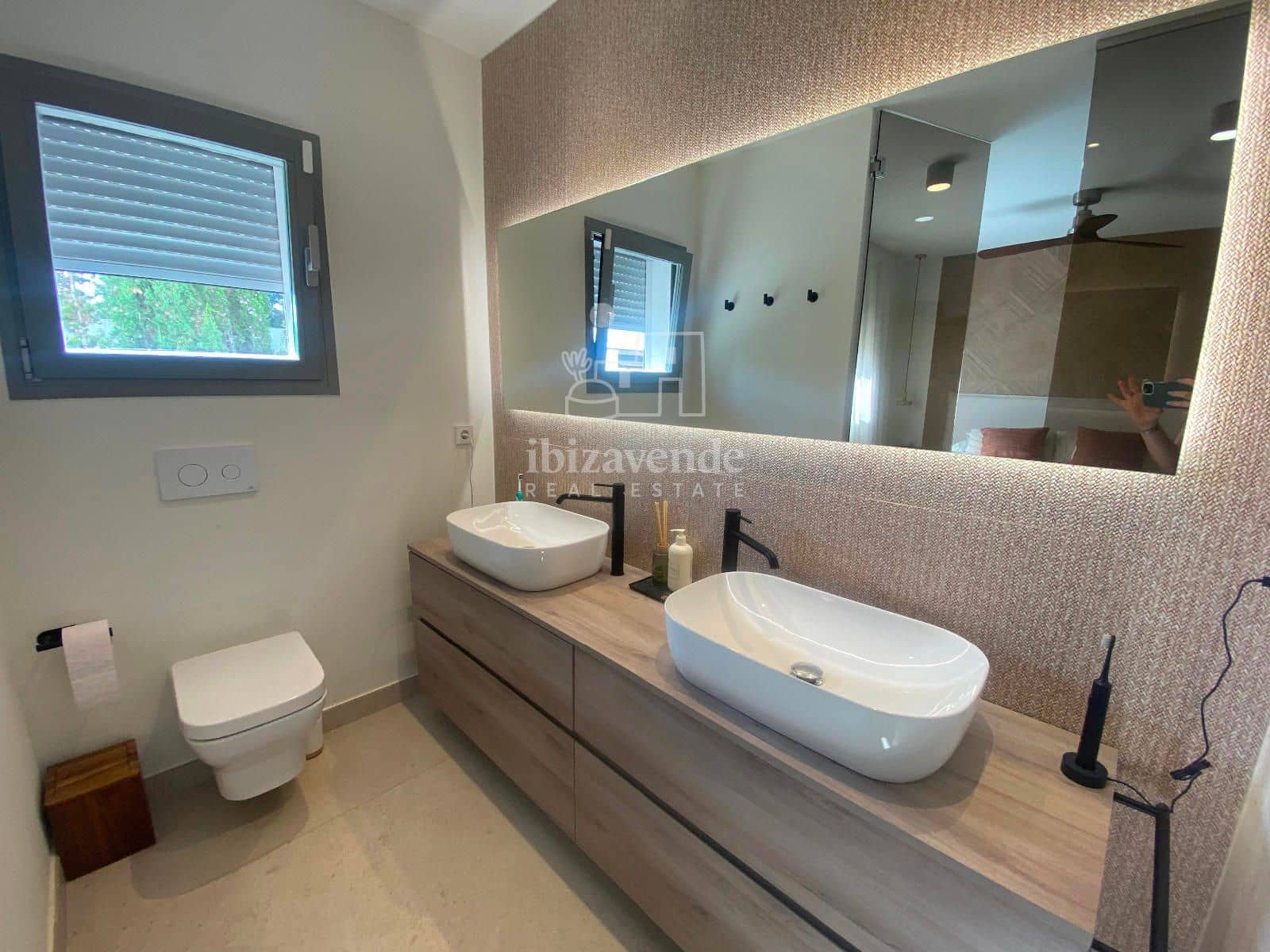 3 bedroom Townhouse for rent in Sant Antoni de Portmany with pool garage - € 9,500 (Ref: 9086084)