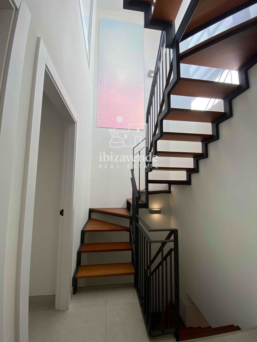3 slaapkamer Huis te huur in Sant Antoni de Portmany met zwembad garage - € 7.500 (Ref: 9086084)
