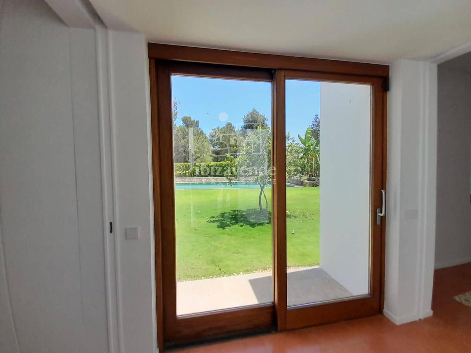 5 sypialnia Willa na sprzedaż w Santa Gertrudis de Fruitera z basenem garażem - 4 950 000 € (Ref: 9097669)