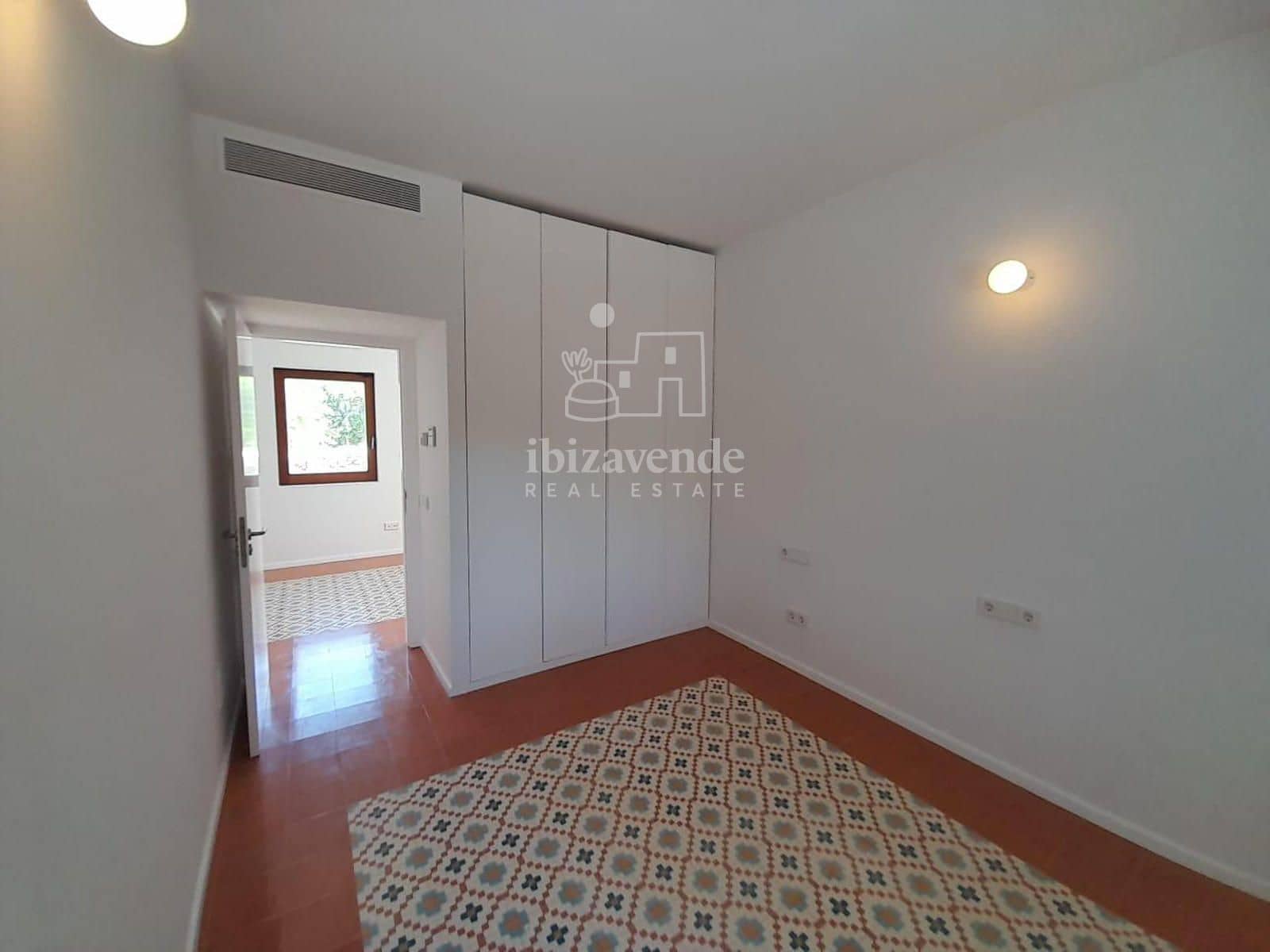 5 sypialnia Willa na sprzedaż w Santa Gertrudis de Fruitera z basenem garażem - 4 950 000 € (Ref: 9097669)