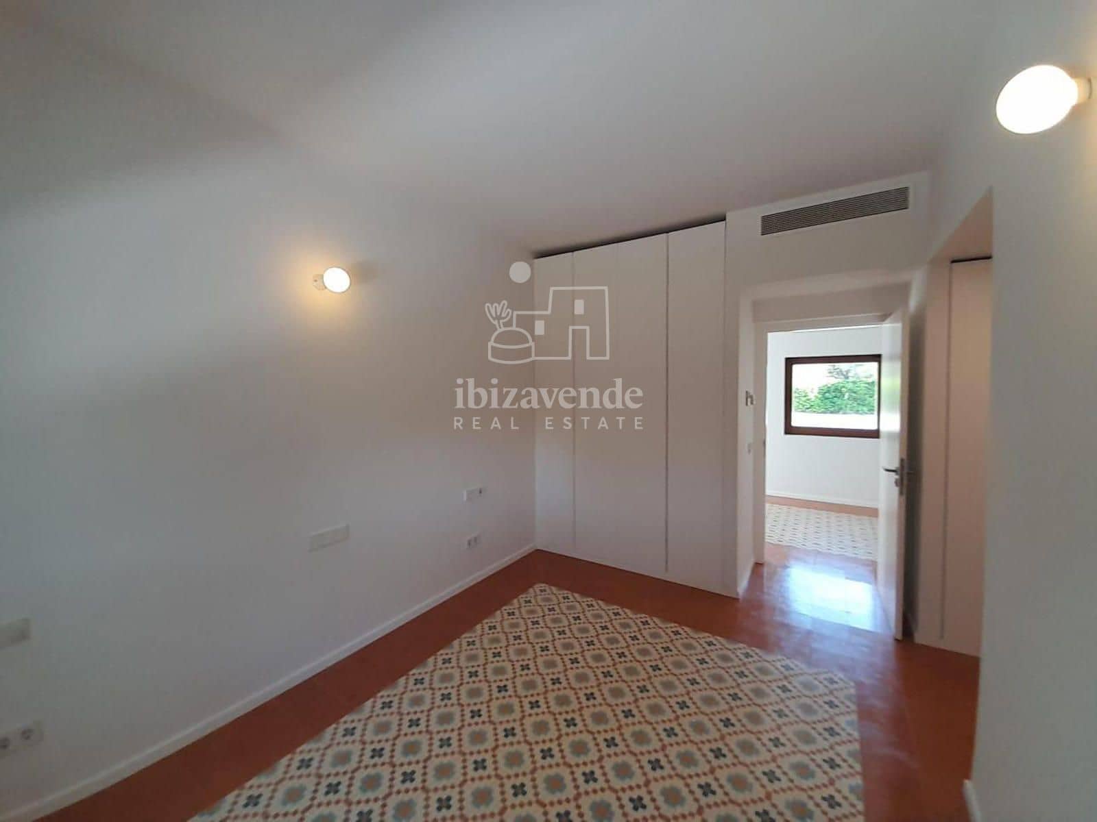 5 sypialnia Willa na sprzedaż w Santa Gertrudis de Fruitera z basenem garażem - 4 950 000 € (Ref: 9097669)