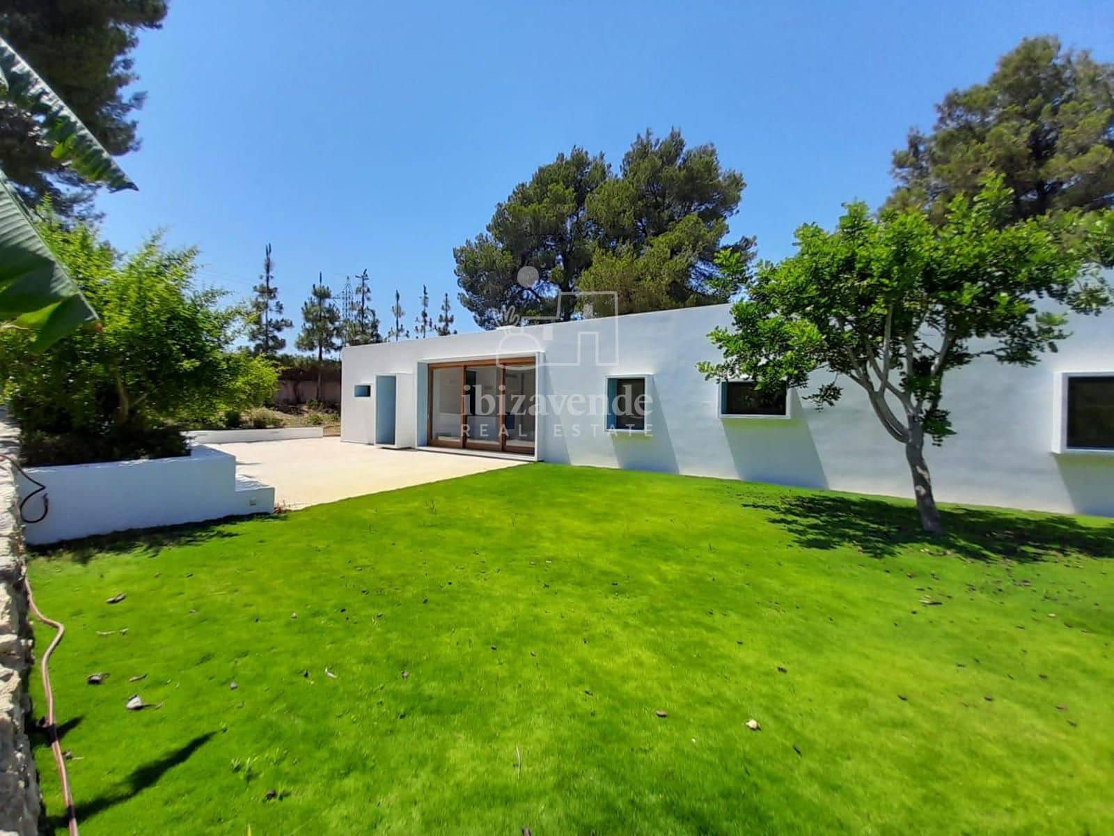 5 sypialnia Willa na sprzedaż w Santa Gertrudis de Fruitera z basenem garażem - 4 950 000 € (Ref: 9097669)