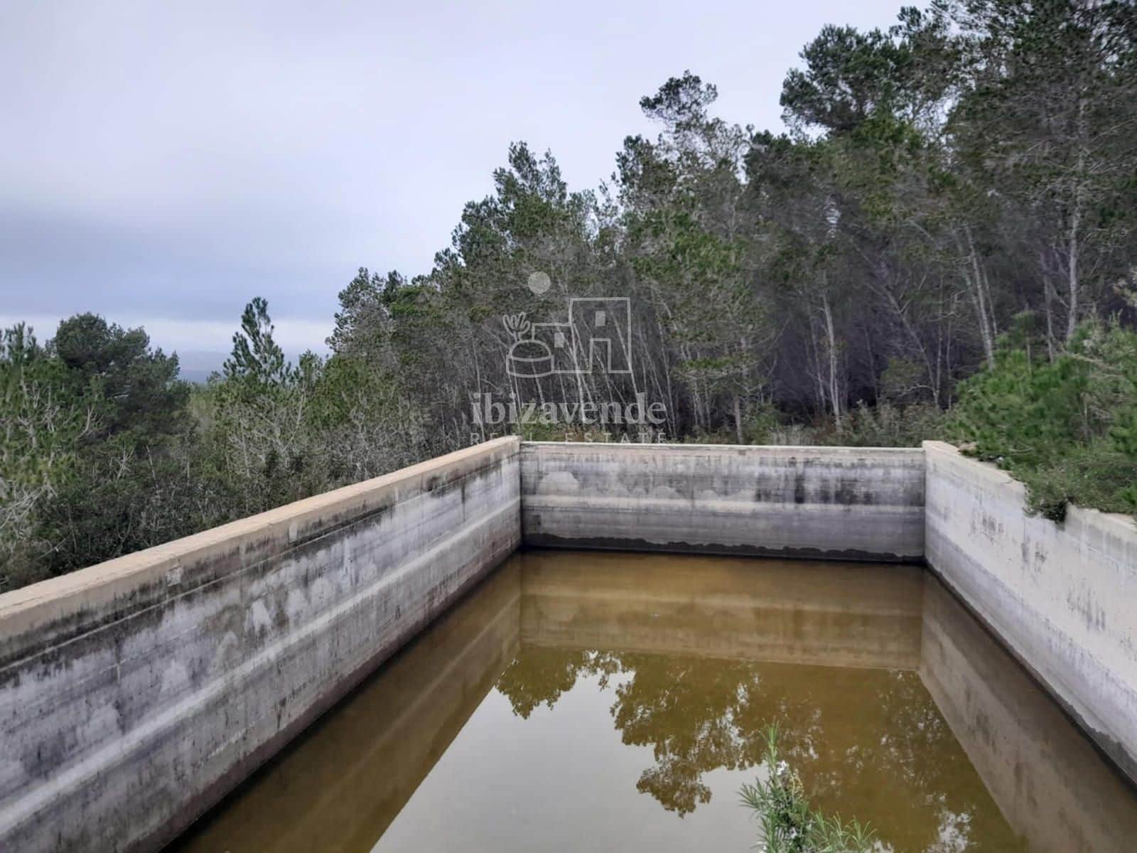 Villa for sale in Santa Eulalia / Santa Eularia - € 1,500,000 (Ref: 9099889)