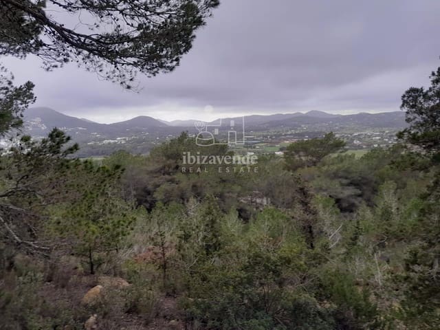 Villa for sale in Santa Eulalia / Santa Eularia - € 1,500,000 (Ref: 9099889)