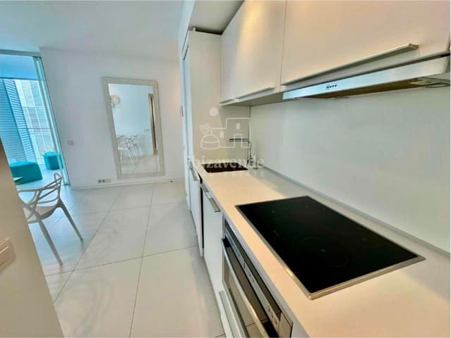 2 soverom Leilighet til salgs i Ibiza by med svømmebasseng garasje - € 580 000 (Ref: 9108221)