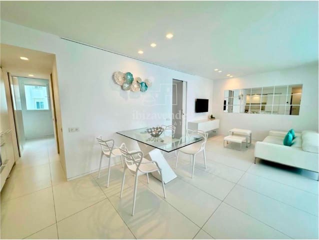 2 soverom Leilighet til salgs i Ibiza by med svømmebasseng garasje - € 580 000 (Ref: 9108221)