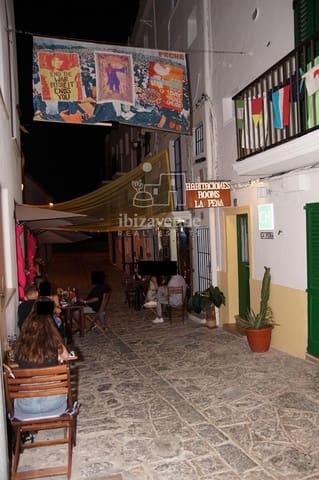 36 bedroom Restaurant/Bar for rent in Ibiza / Eivissa town - € 1,900 (Ref: 9108223)