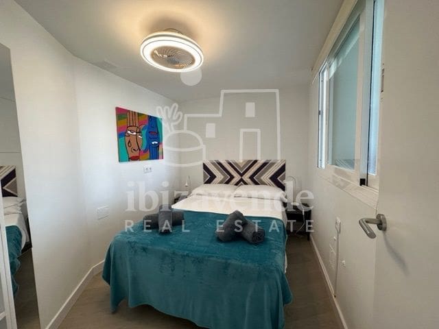2 bedroom Flat for rent in Ibiza / Eivissa town with pool - € 4,000 (Ref: 9111585)