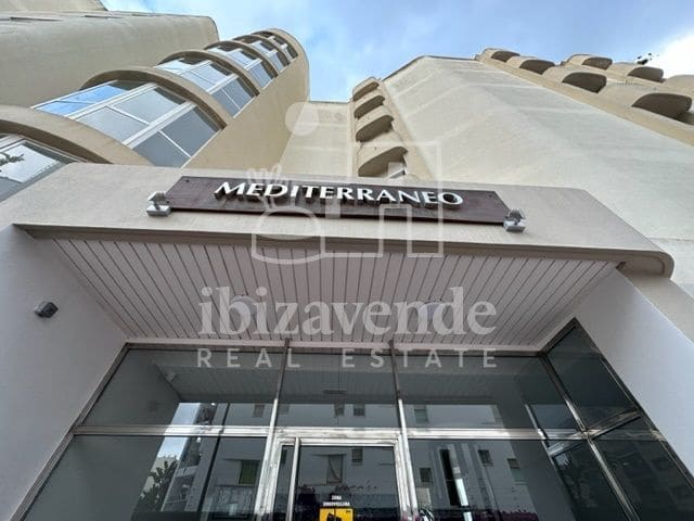 2 bedroom Flat for rent in Ibiza / Eivissa town with pool - € 4,000 (Ref: 9111585)