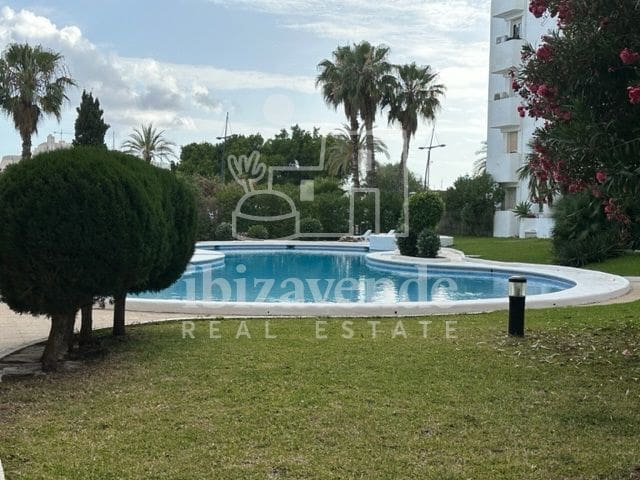 2 bedroom Flat for rent in Ibiza / Eivissa town with pool - € 4,000 (Ref: 9111585)