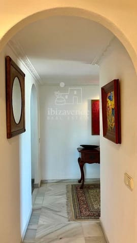 4 soverom Leilighet til salgs i Ibiza by med svømmebasseng garasje - € 4 250 000 (Ref: 9111586)