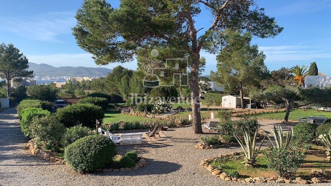 6 soverom Villa til salgs i Sant Antoni de Portmany med svømmebasseng garasje - € 2 590 000 (Ref: 9111589)