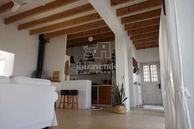 6 quarto Moradia para venda em Sant Antoni de Portmany com piscina garagem - 2 590 000 € (Ref: 9111589)