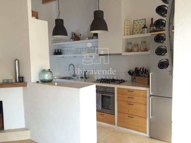 6 quarto Moradia para venda em Sant Antoni de Portmany com piscina garagem - 2 590 000 € (Ref: 9111589)