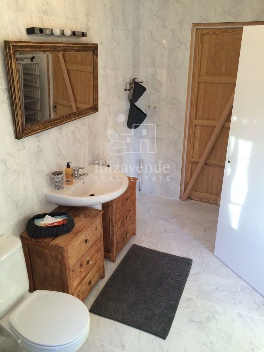 6 soverom Villa til salgs i Sant Antoni de Portmany med svømmebasseng garasje - € 2 590 000 (Ref: 9111589)